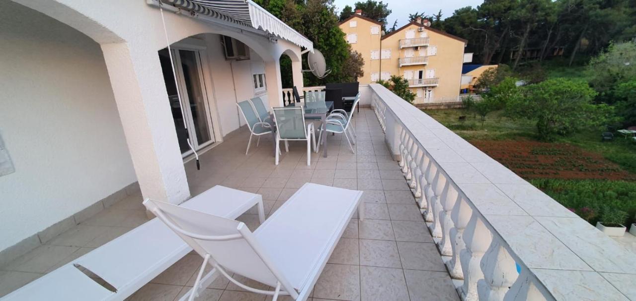 Casa Blanca, Biograd Na Moru Apartment Exterior photo